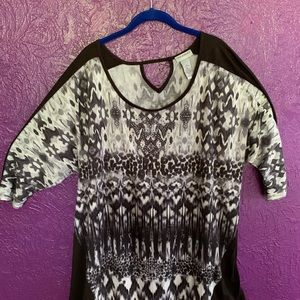 Catherine’s Black and White 3/4 Sleeve Top 3x